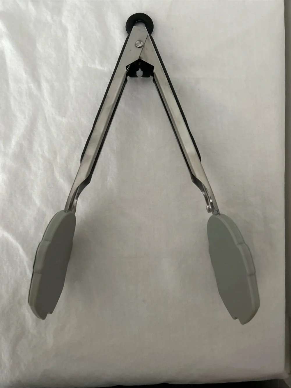 Disney Grogu & Mandalorian Green and Black Pancake Flippers and Press Set